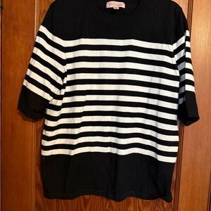 Philosophy Black and White Knit Top Size XL